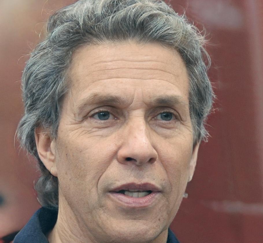 Portrait de l'instructeur Julien Mercier